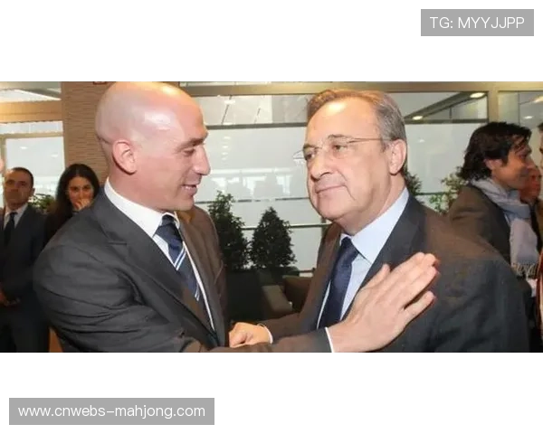 马赛主席隆戈里亚探讨法国超级杯科威特之行的商业利益。